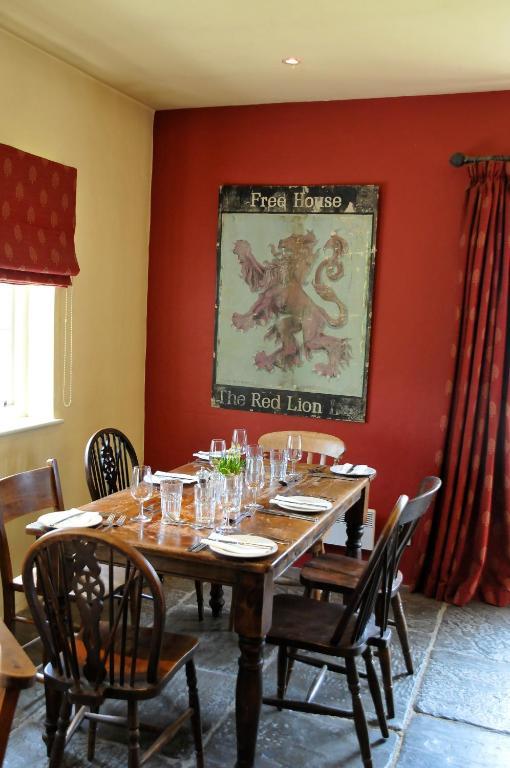 The Red Lion Inn Babcary ภายนอก รูปภาพ