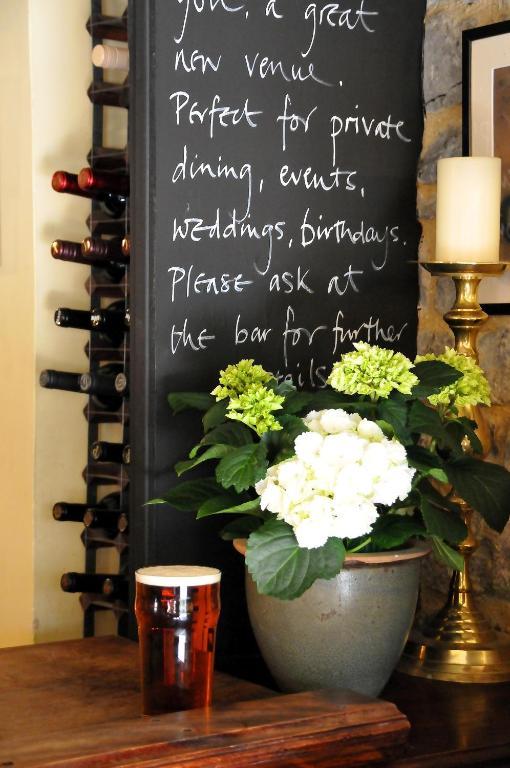 The Red Lion Inn Babcary ภายนอก รูปภาพ